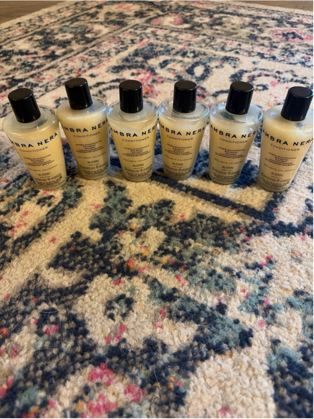 Ortigia Sicilia Ambra Nera Bath & Body Bundle - 18 Pieces travel size - Picture 7 of 9